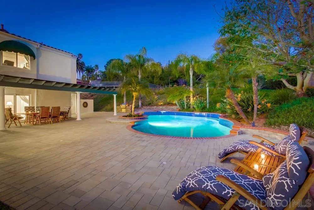 17843 Valle Verde Road Poway, CA 92064 - Photo 11 of 70