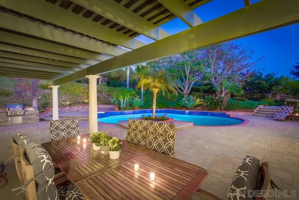 17843 Valle Verde Road Poway, CA 92064 - Photo 12 of 70