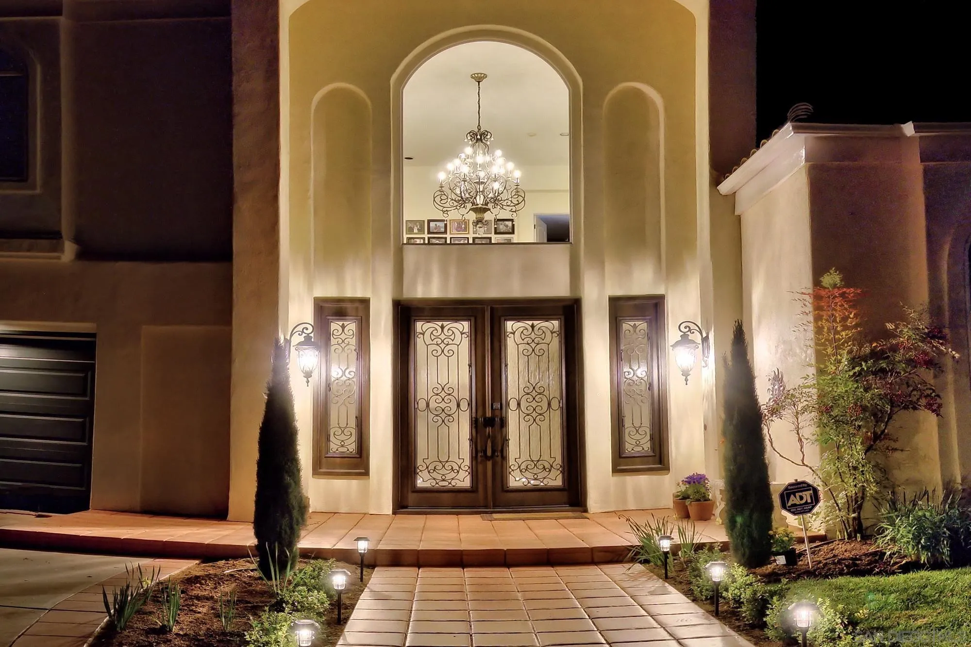 17843 Valle Verde Road Poway, CA 92064 - Photo 16 of 70 a view of a entryway door of the house