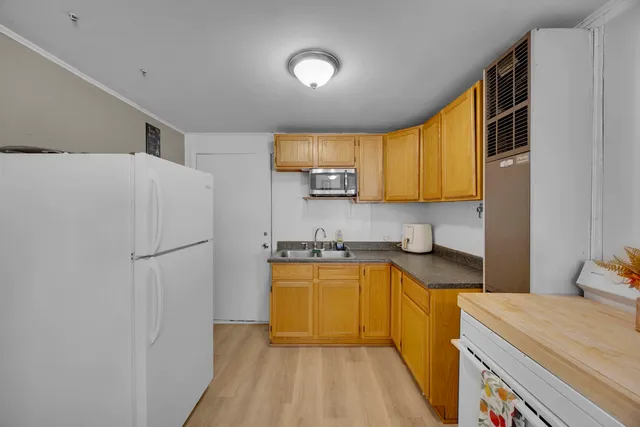 $249,900 | 3333 Union Avenue, Steger, IL 60475