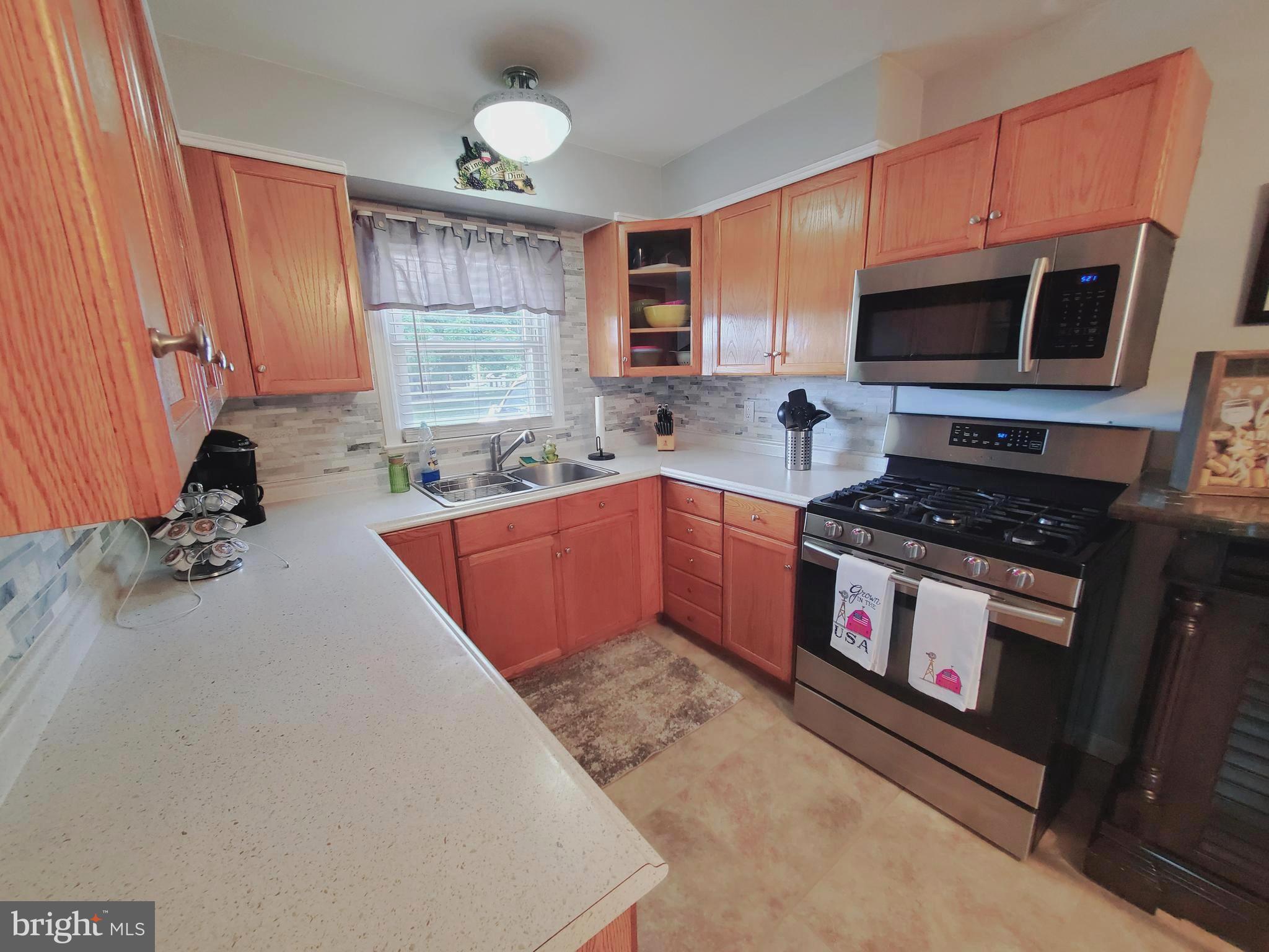 6801 Dunhill Road Dundalk, MD 21222 - Photo 11 of 26