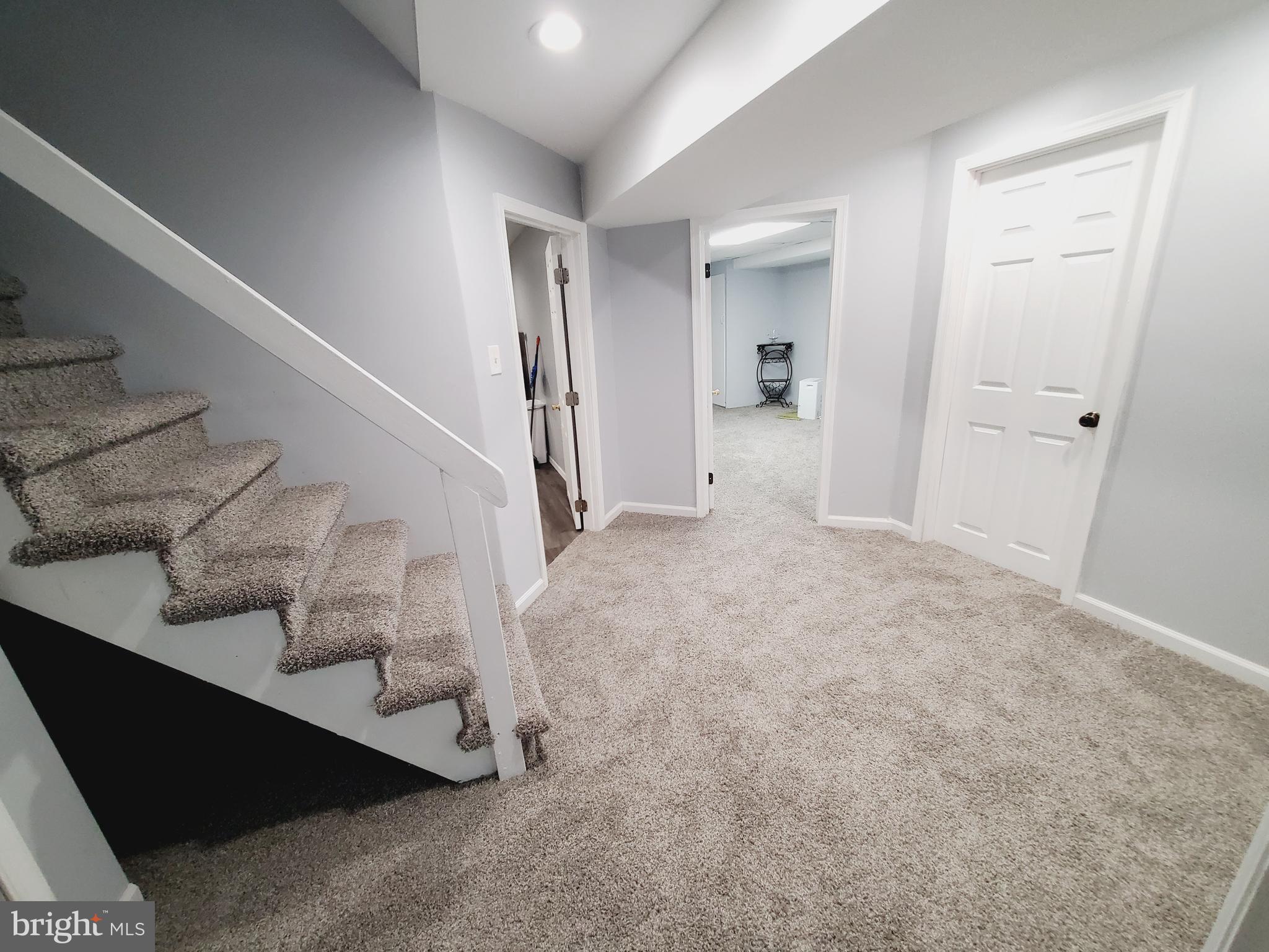 6801 Dunhill Road Dundalk, MD 21222 - Photo 18 of 26