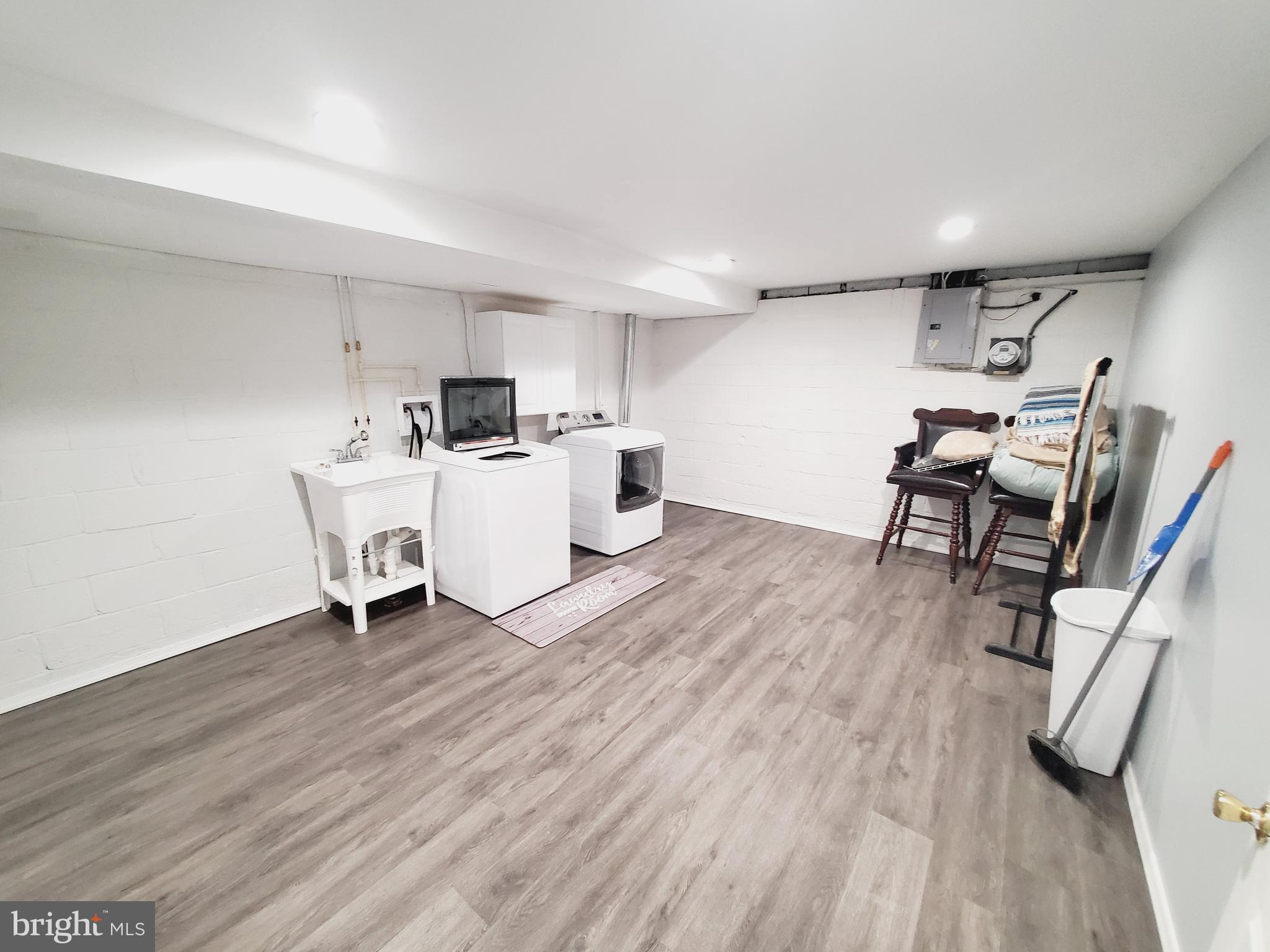 6801 Dunhill Road Dundalk, MD 21222 - Photo 23 of 26
