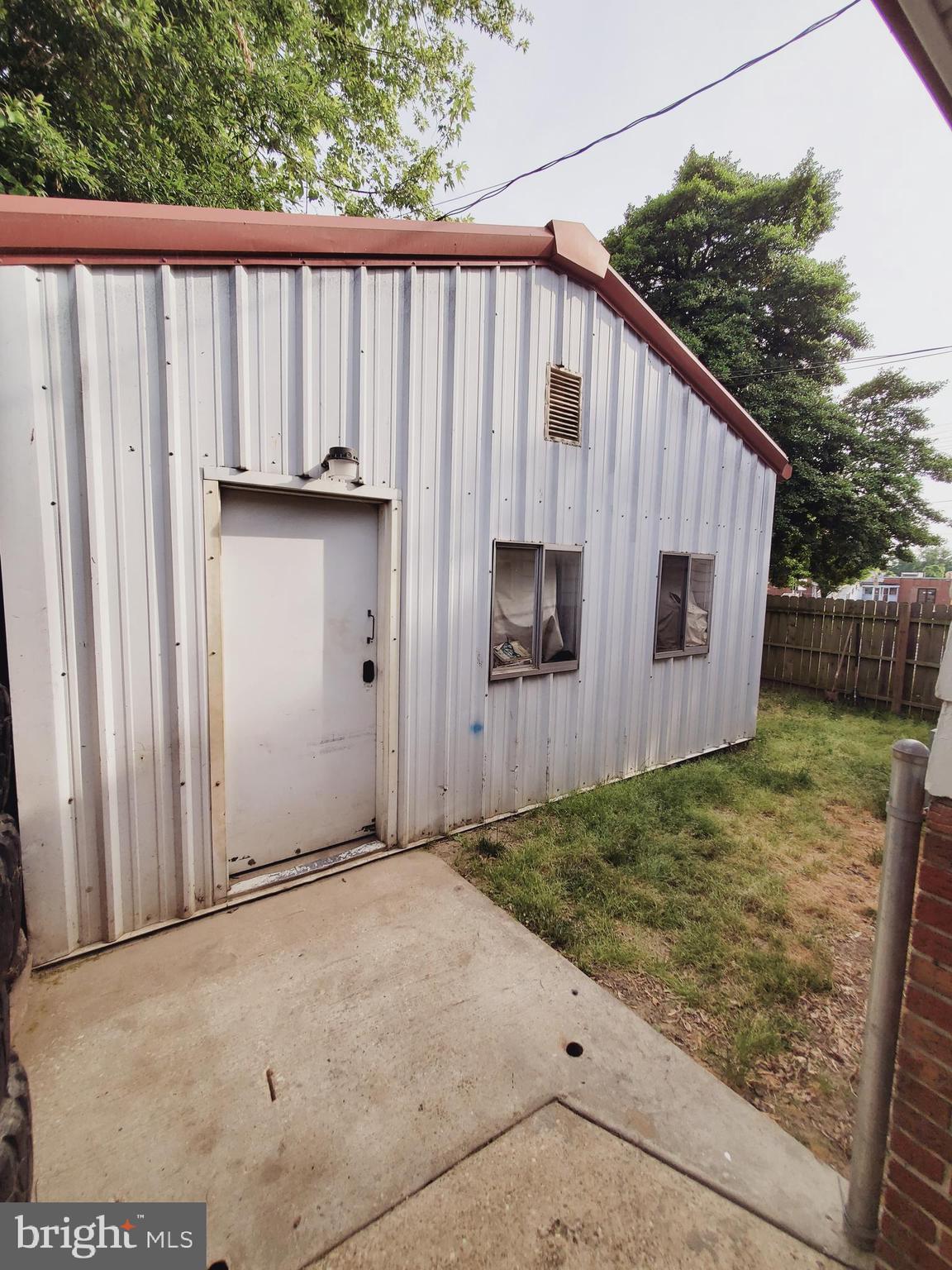 6801 Dunhill Road Dundalk, MD 21222 - Photo 25 of 26