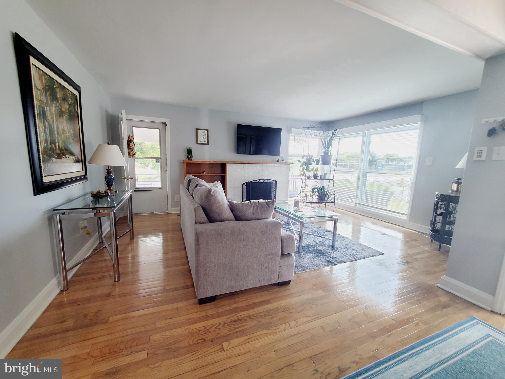 6801 Dunhill Road Dundalk, MD 21222 - Photo 8 of 26