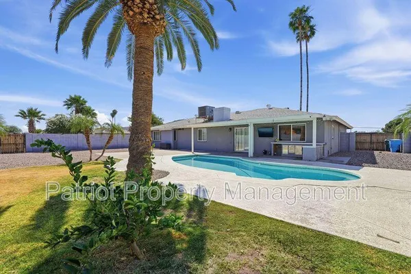 $2,600 | 2150 West Eugie Avenue, Phoenix, AZ 85029