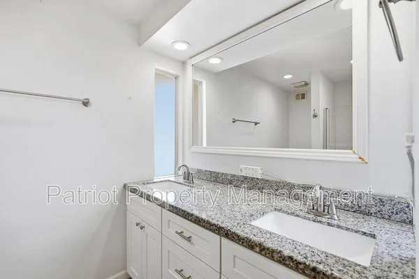 $2,600 | 2150 West Eugie Avenue, Phoenix, AZ 85029