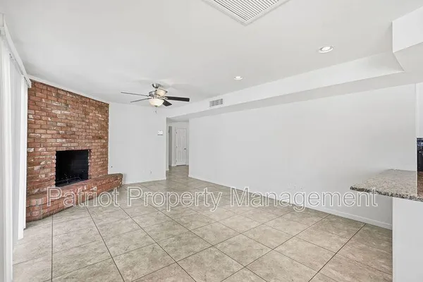 $2,600 | 2150 West Eugie Avenue, Phoenix, AZ 85029