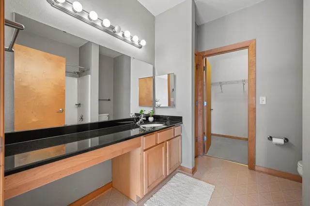 $284,900 | 10900 West Bluemound Road, Unit 208, Wauwatosa, WI 53226