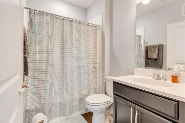 $370,000 | 7517 Laureate Boulevard, Unit 4206, Orlando, FL 32827