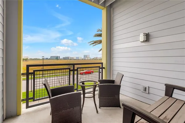 $370,000 | 7517 Laureate Boulevard, Unit 4206, Orlando, FL 32827