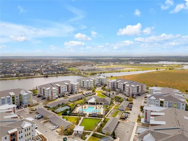 $370,000 | 7517 Laureate Boulevard, Unit 4206, Orlando, FL 32827