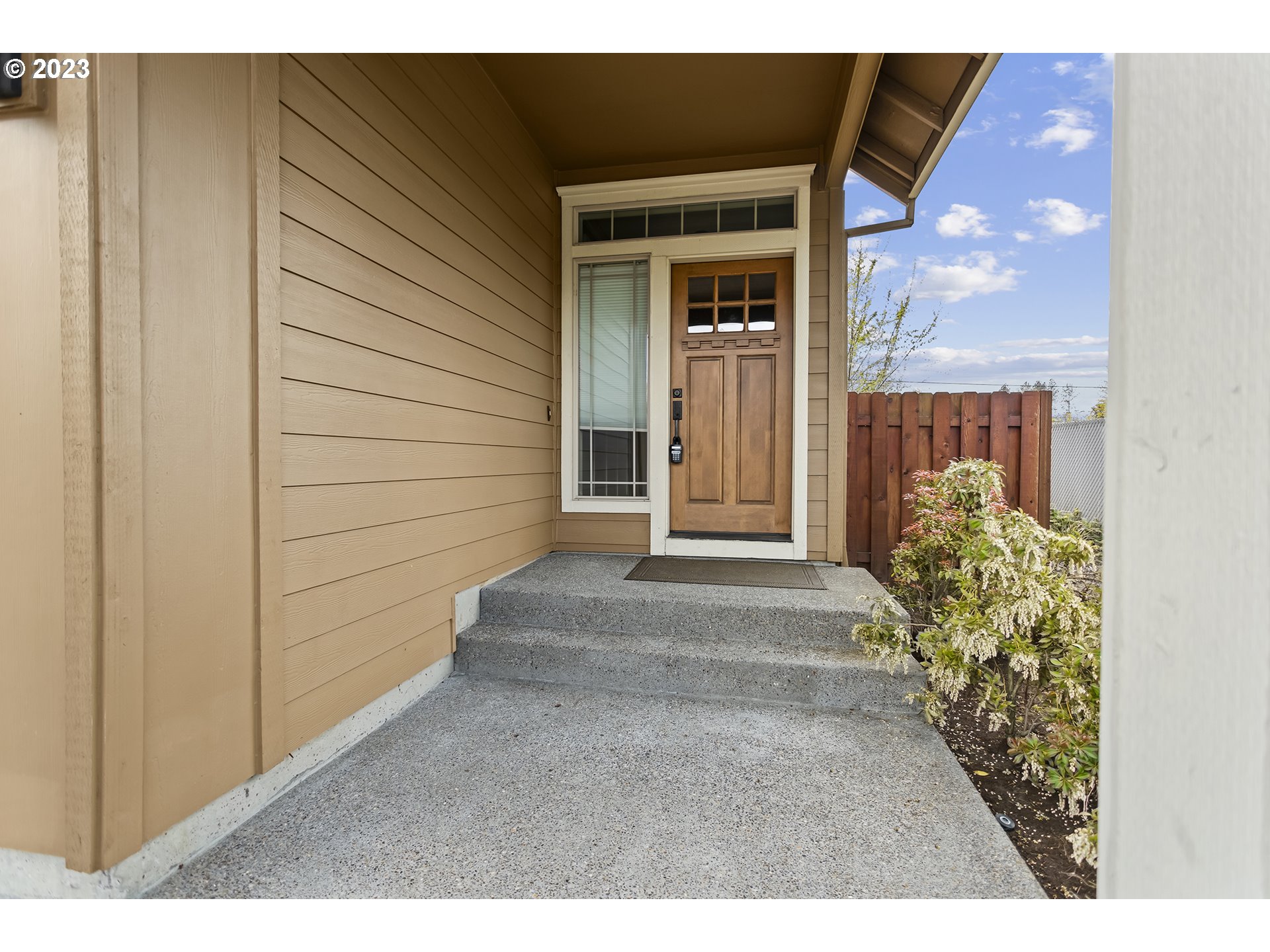 2267 Southwest 184th Terrace Beaverton, OR 97003 - Photo 2 of 39