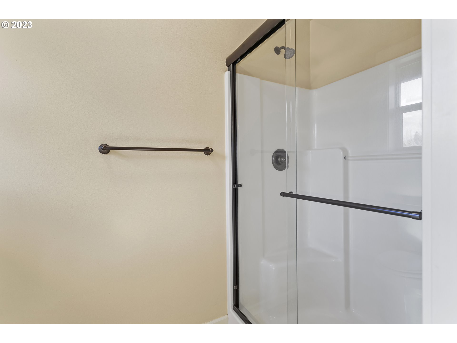 2267 Southwest 184th Terrace Beaverton, OR 97003 - Photo 33 of 39 a bathroom with a shower