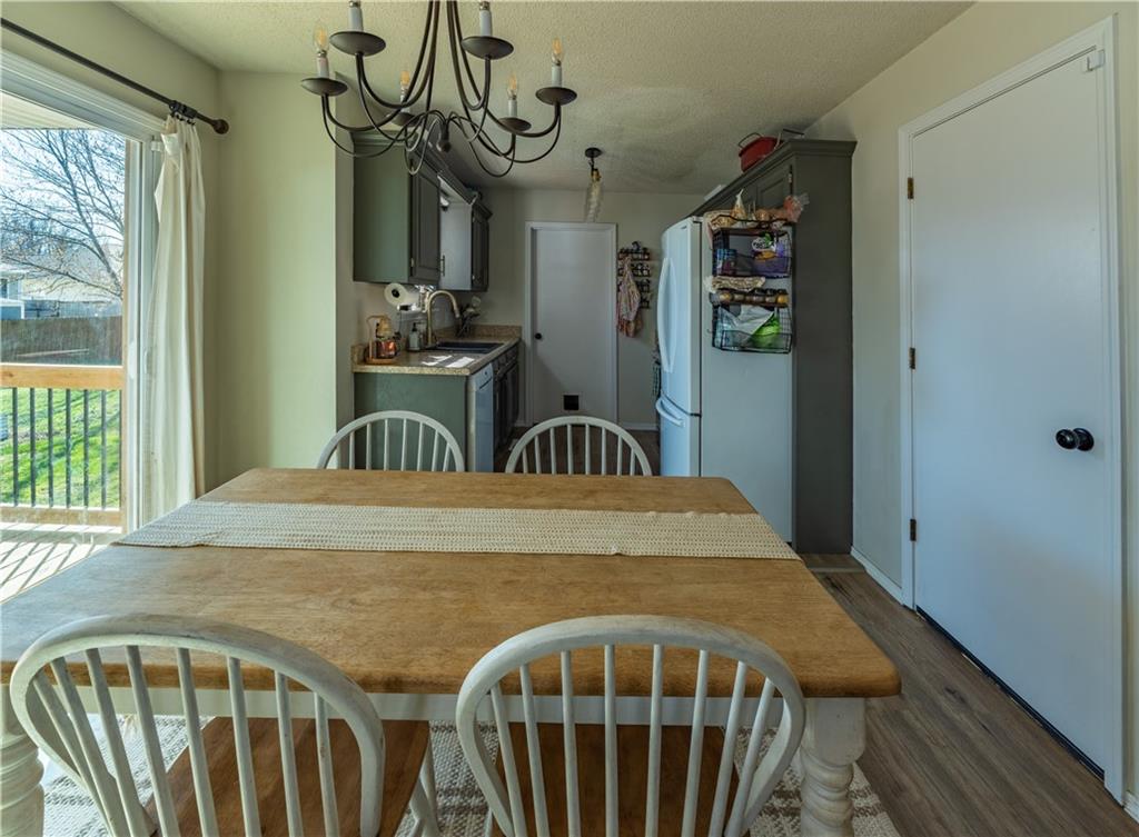 513 Kennedy Street Frontenac, KS 66763 - Photo 8 of 32