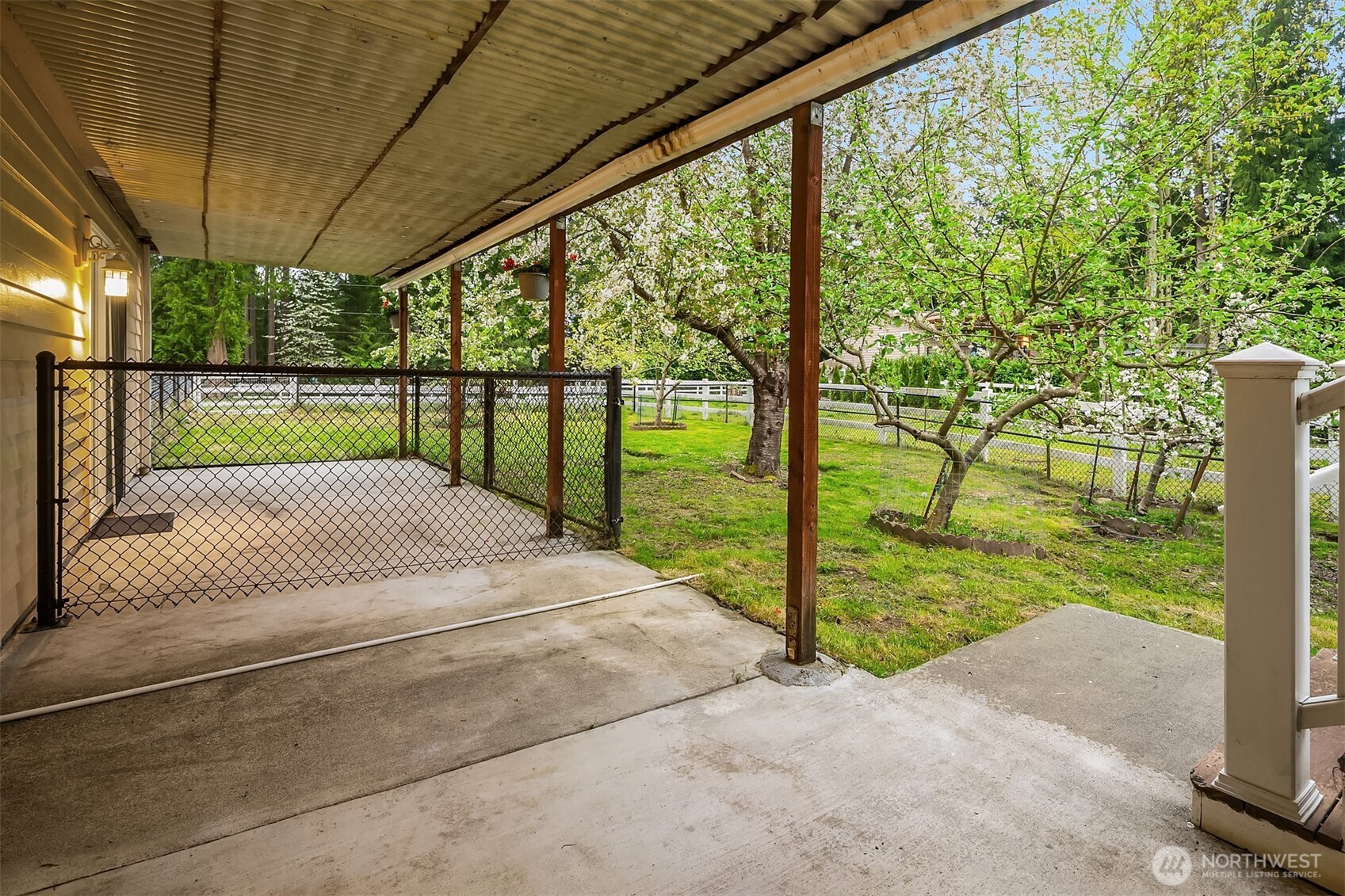22603 53rd Avenue Southeast Bothell, WA 98021 - Photo 32 of 40