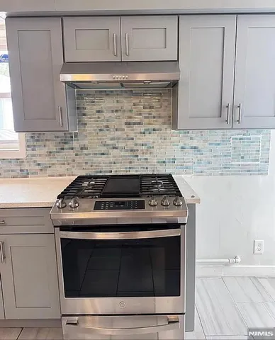 $2,400 | 309 East 17th Street, Unit 2, Paterson, NJ 07524