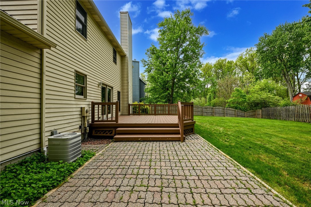 8460 Old Post Road Olmsted Falls, OH 44138 - Photo 6 of 48