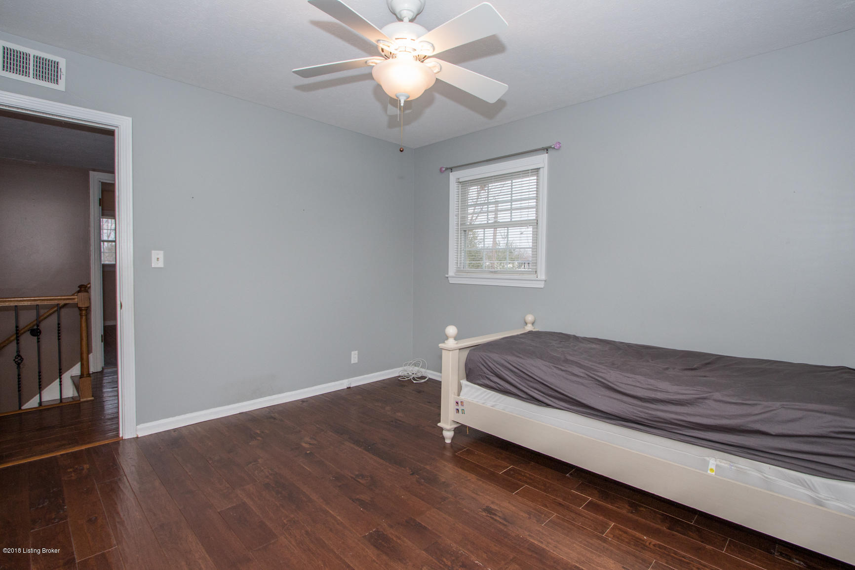 119 Blue Fields Road Louisville, KY 40223 - Photo 43 of 60 JThomas Photography-119 Blue Fields-32