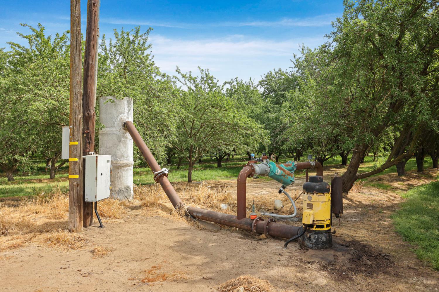 4866 East Roosevelt Road Chowchilla, CA 93610 - Photo 18 of 30 25 hp electric irrigation deep well