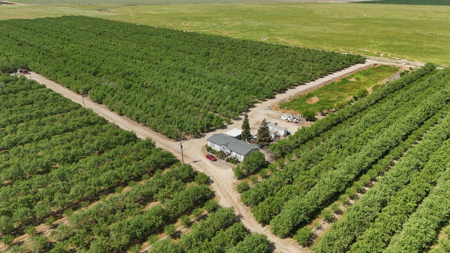 4866 East Roosevelt Road Chowchilla, CA 93610 - Photo 22 of 30 One of three employee homes. This is a mobile Home.