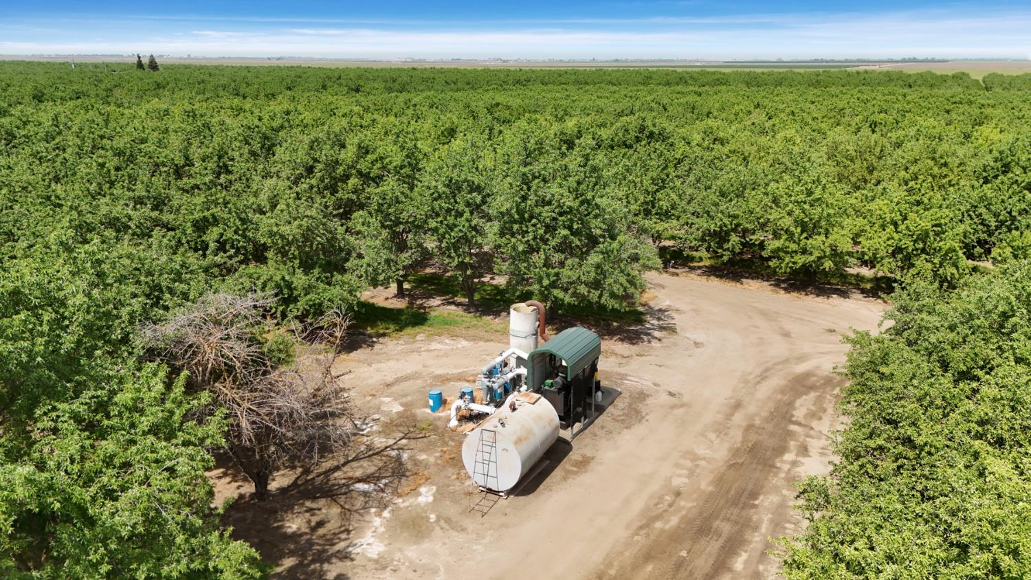 4866 East Roosevelt Road Chowchilla, CA 93610 - Photo 8 of 30 One of three diesel deep wells for irrigation, second view