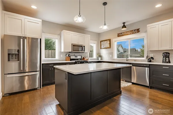 $830,000 | 1949 Junegrass Drive, Lynden, WA 98264