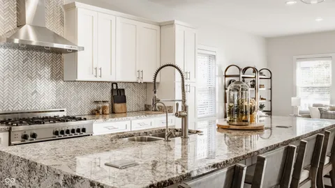 $900,000 | 1846 Alabama Street, Indianapolis, IN 46202