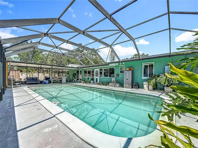 $875,000 | 2900 Park Street North, St. Petersburg, FL 33710