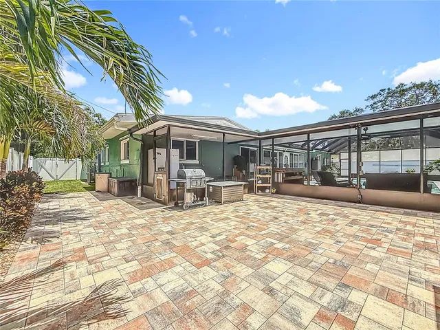 $875,000 | 2900 Park Street North, St. Petersburg, FL 33710