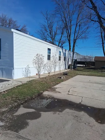 $47,000 | 641 West Walnut Street, Oglesby, IL 61348
