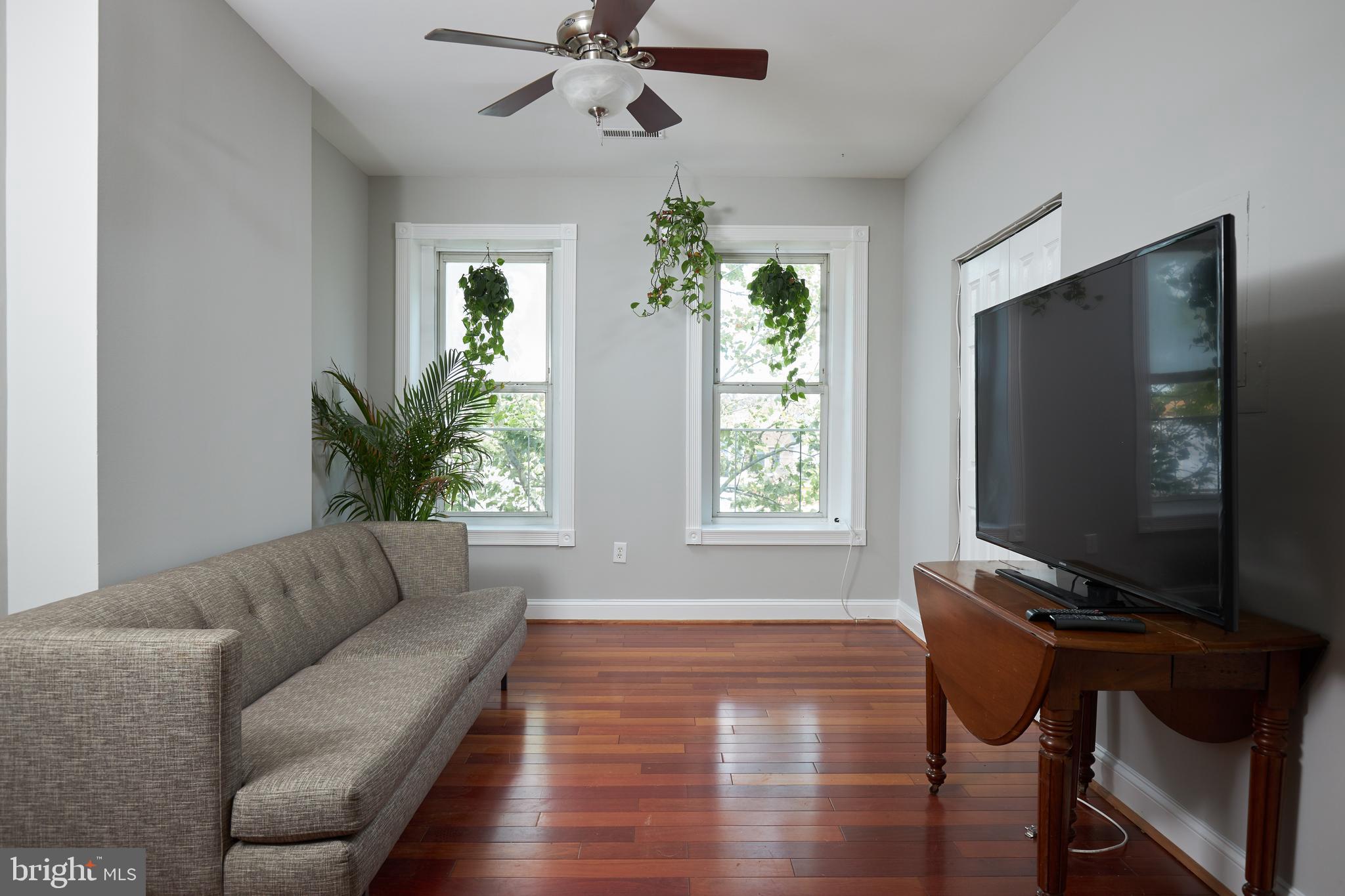 424 Ridge Street Northwest, Unit 6 Washington, DC 20001 - Photo 2 of 19