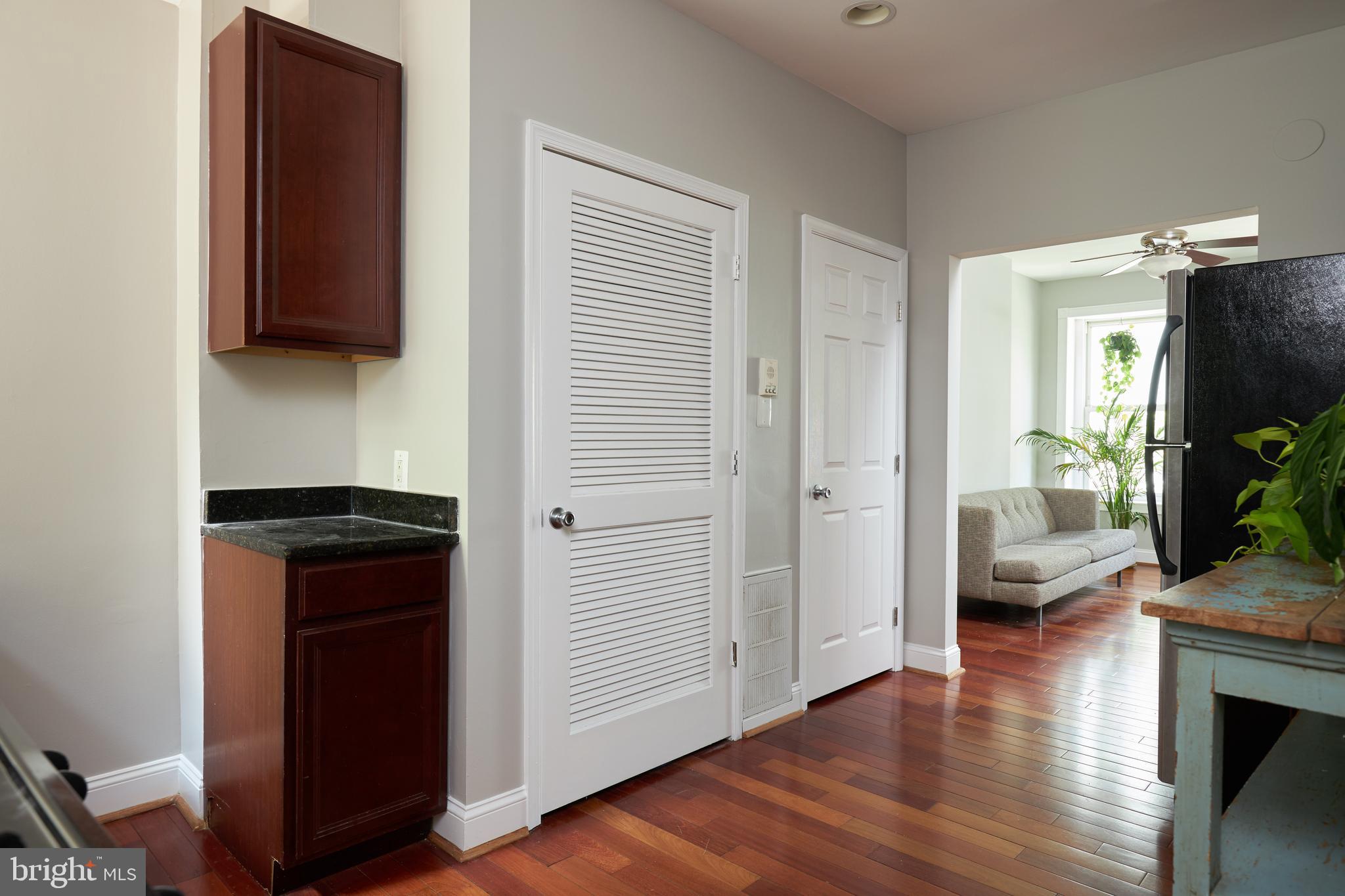 424 Ridge Street Northwest, Unit 6 Washington, DC 20001 - Photo 7 of 19
