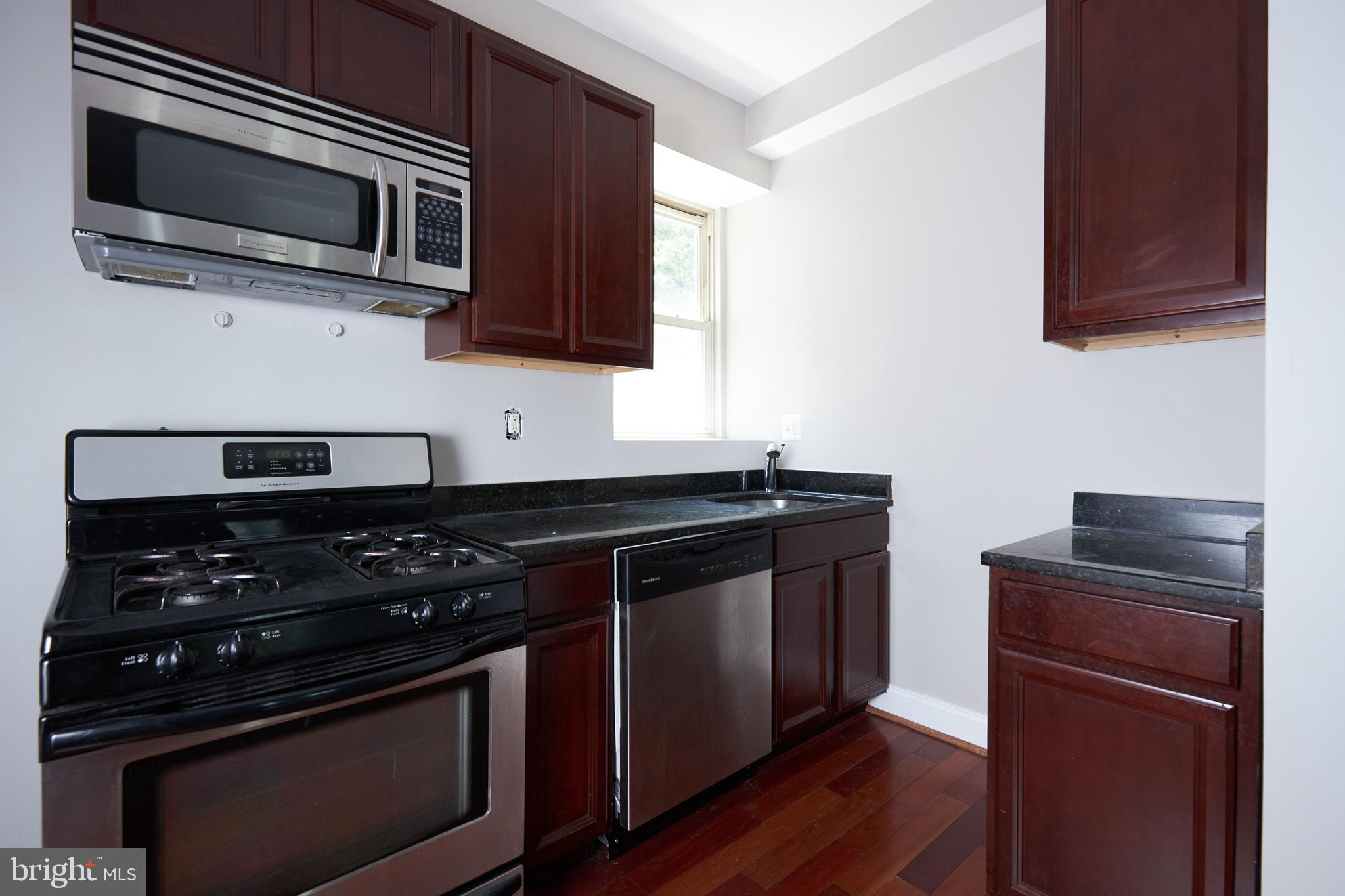 424 Ridge Street Northwest, Unit 6 Washington, DC 20001 - Photo 9 of 19