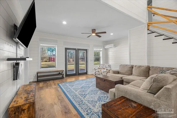 $549,900 | 1660 Annie Penton Road, Jay, FL 32565