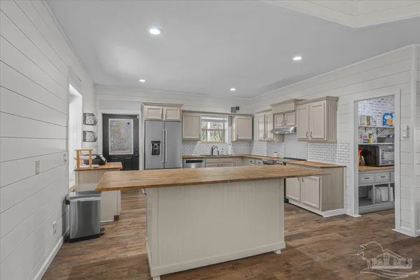 $549,900 | 1660 Annie Penton Road, Jay, FL 32565