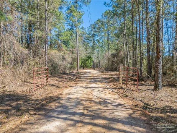 $549,900 | 1660 Annie Penton Road, Jay, FL 32565