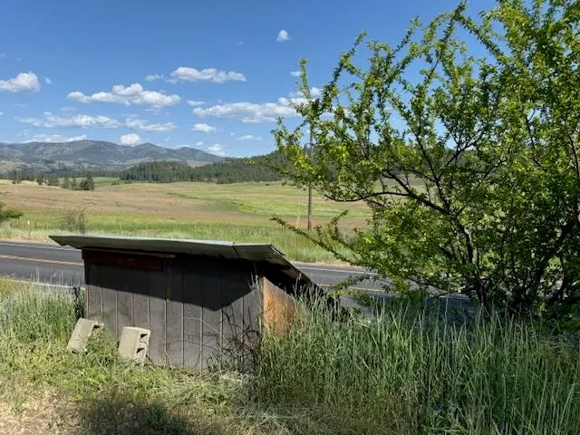 $120,000 | 5986 South 25th Highway, Fruitland, WA 99129