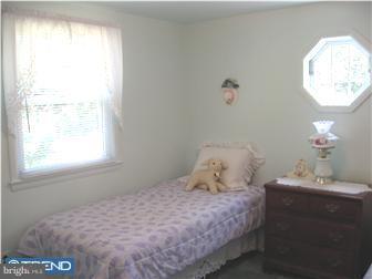 3892 Byron Road Huntingdon Valley, PA 19006 - Photo 6 of 12 Bedroom 2