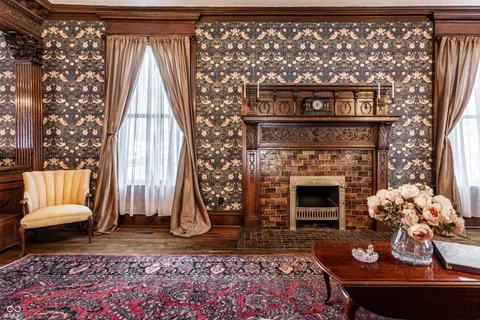 $749,995 | 825 East Washington Street, Muncie, IN 47305