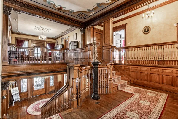 $749,995 | 825 East Washington Street, Muncie, IN 47305