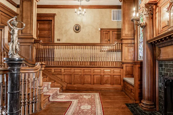 $749,995 | 825 East Washington Street, Muncie, IN 47305
