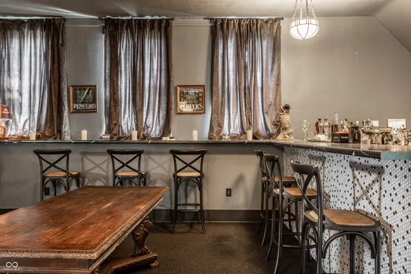 $749,995 | 825 East Washington Street, Muncie, IN 47305