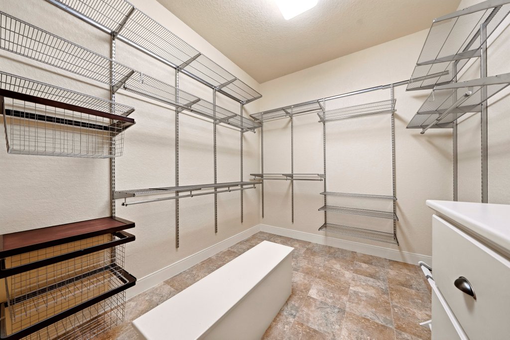 143 Champion Way Spring Branch, TX 78070 - Photo 18 of 40 a view of a walk in closet