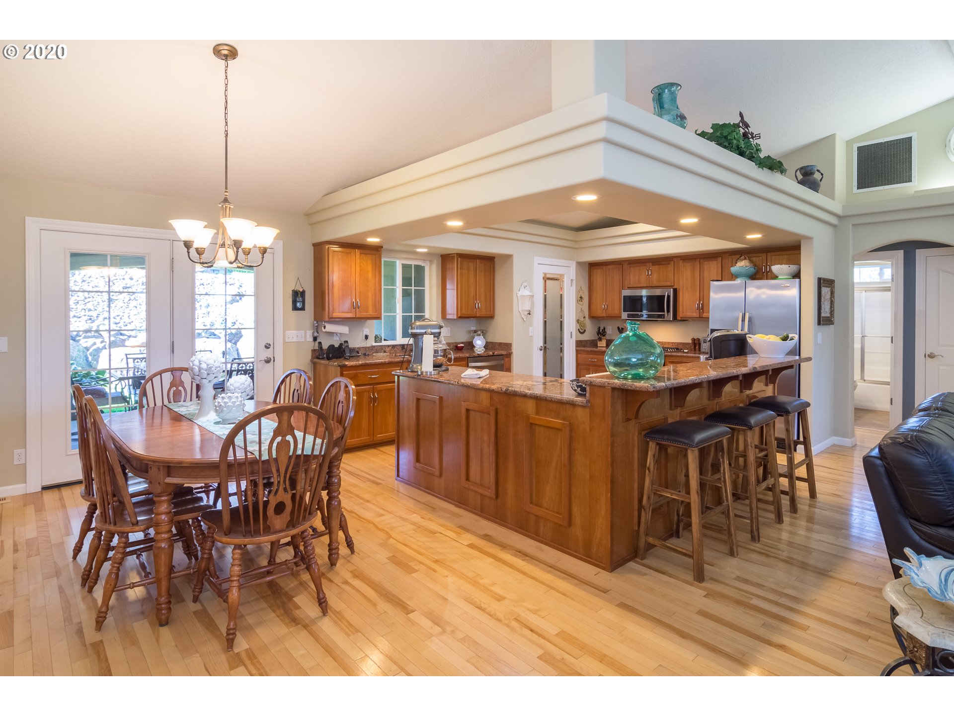 1901 Innsbrook Court Sutherlin, OR 97479 - Photo 8 of 32 Gallery Image 8