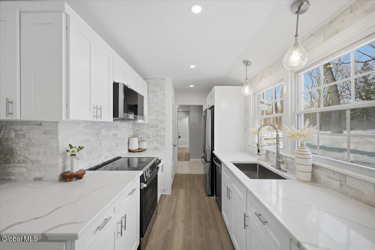 12 Laurel Road Moreau, NY 12828 - Photo 11 of 40 15-IMG_7818