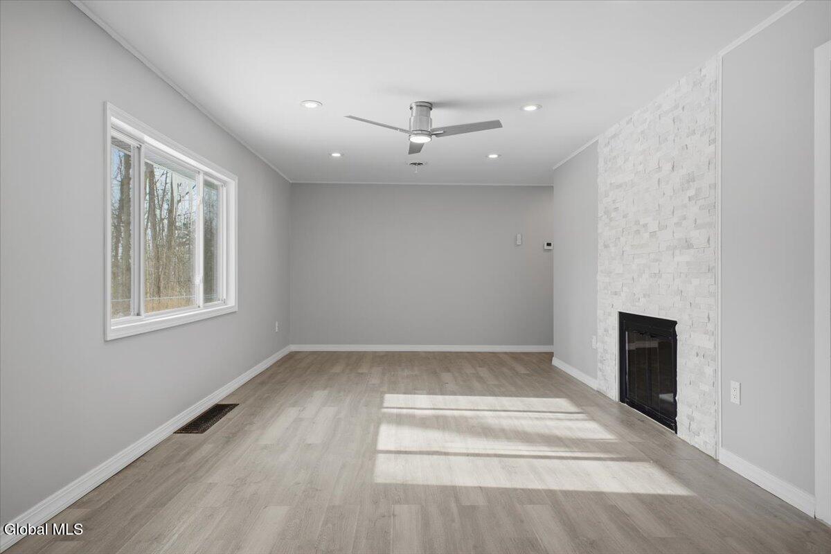 12 Laurel Road Moreau, NY 12828 - Photo 16 of 40 27-IMG_7961