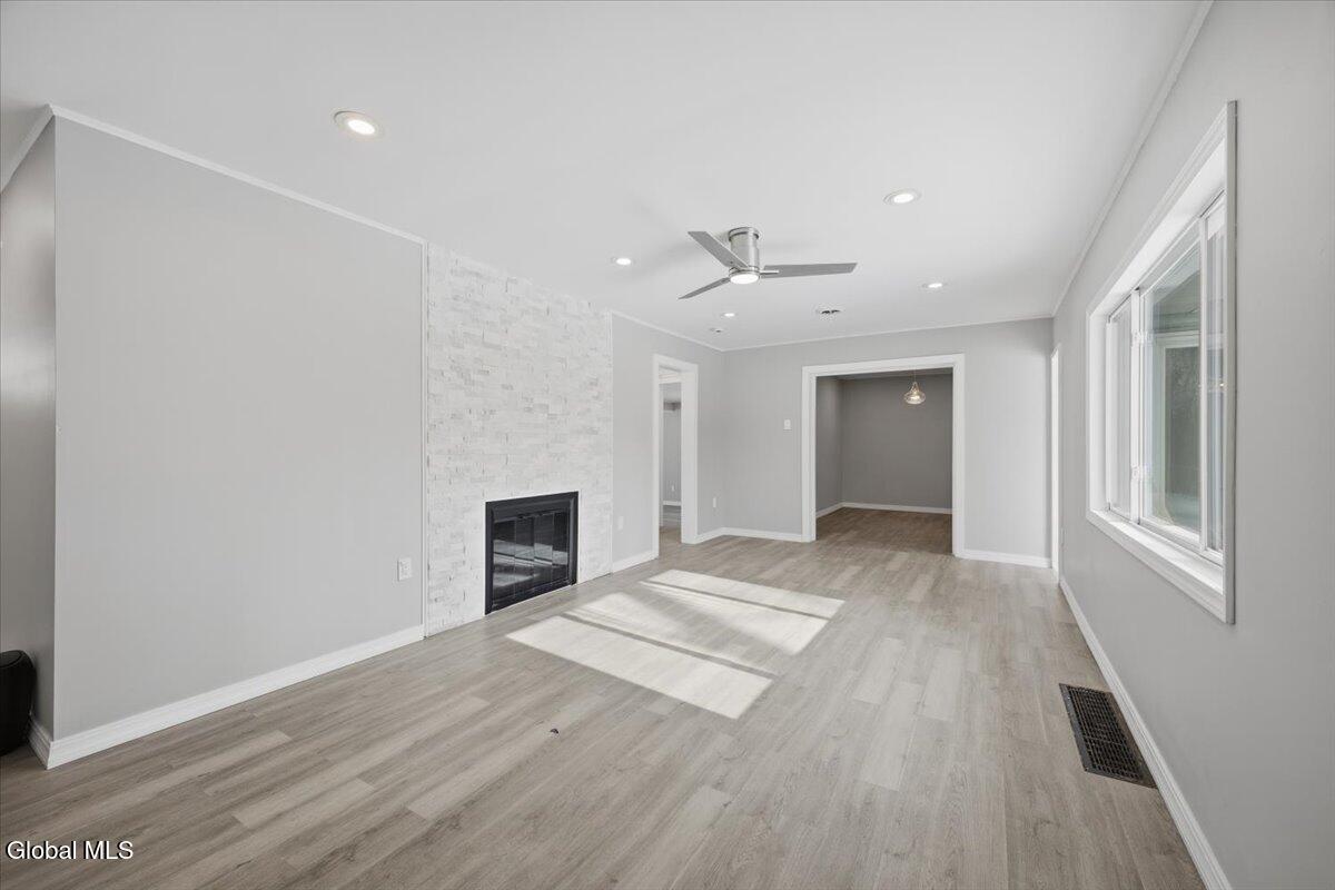 12 Laurel Road Moreau, NY 12828 - Photo 19 of 40 25-IMG_7934