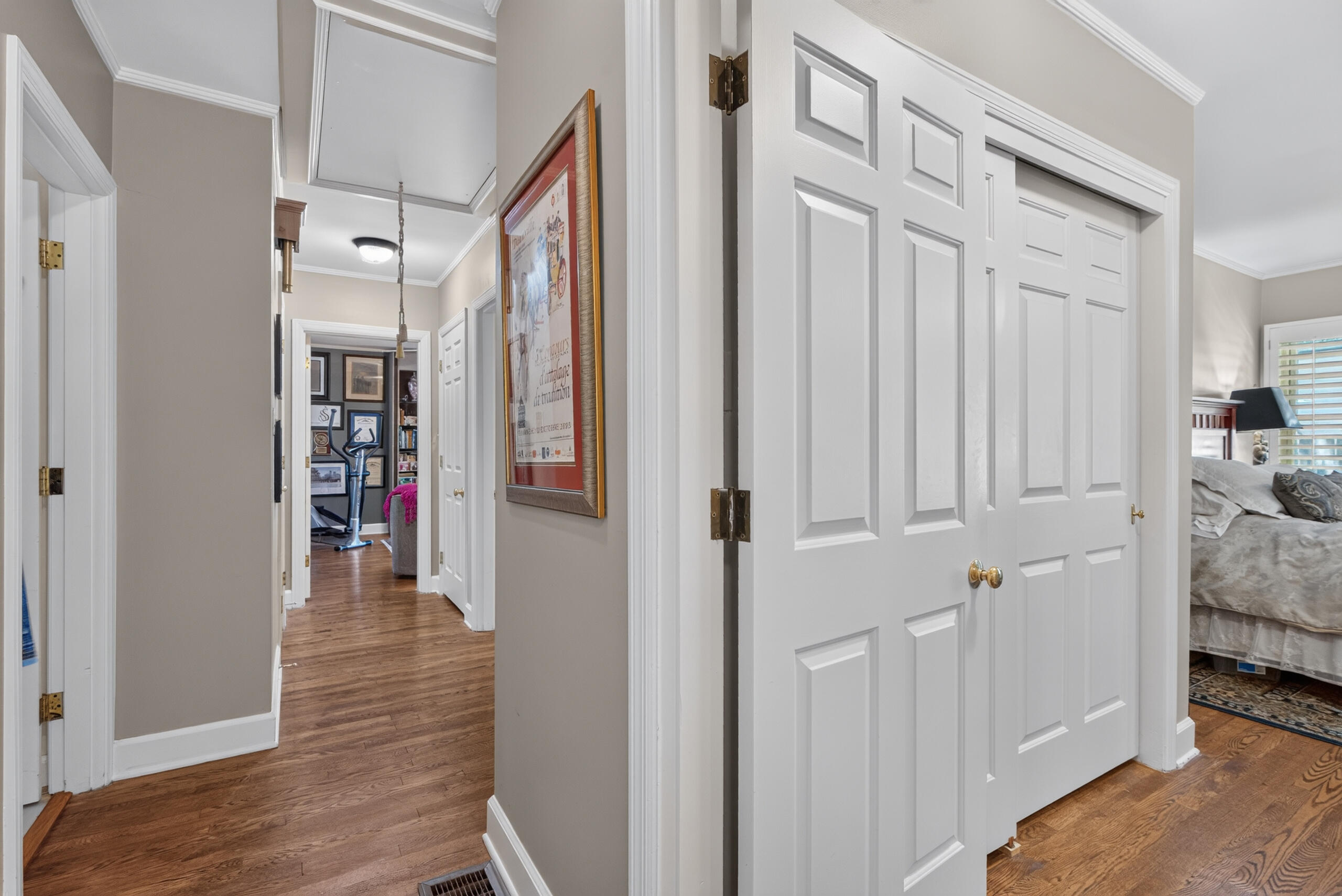 1566 Tates Creek Road Lexington, KY 40502 - Photo 20 of 46 1566tates20