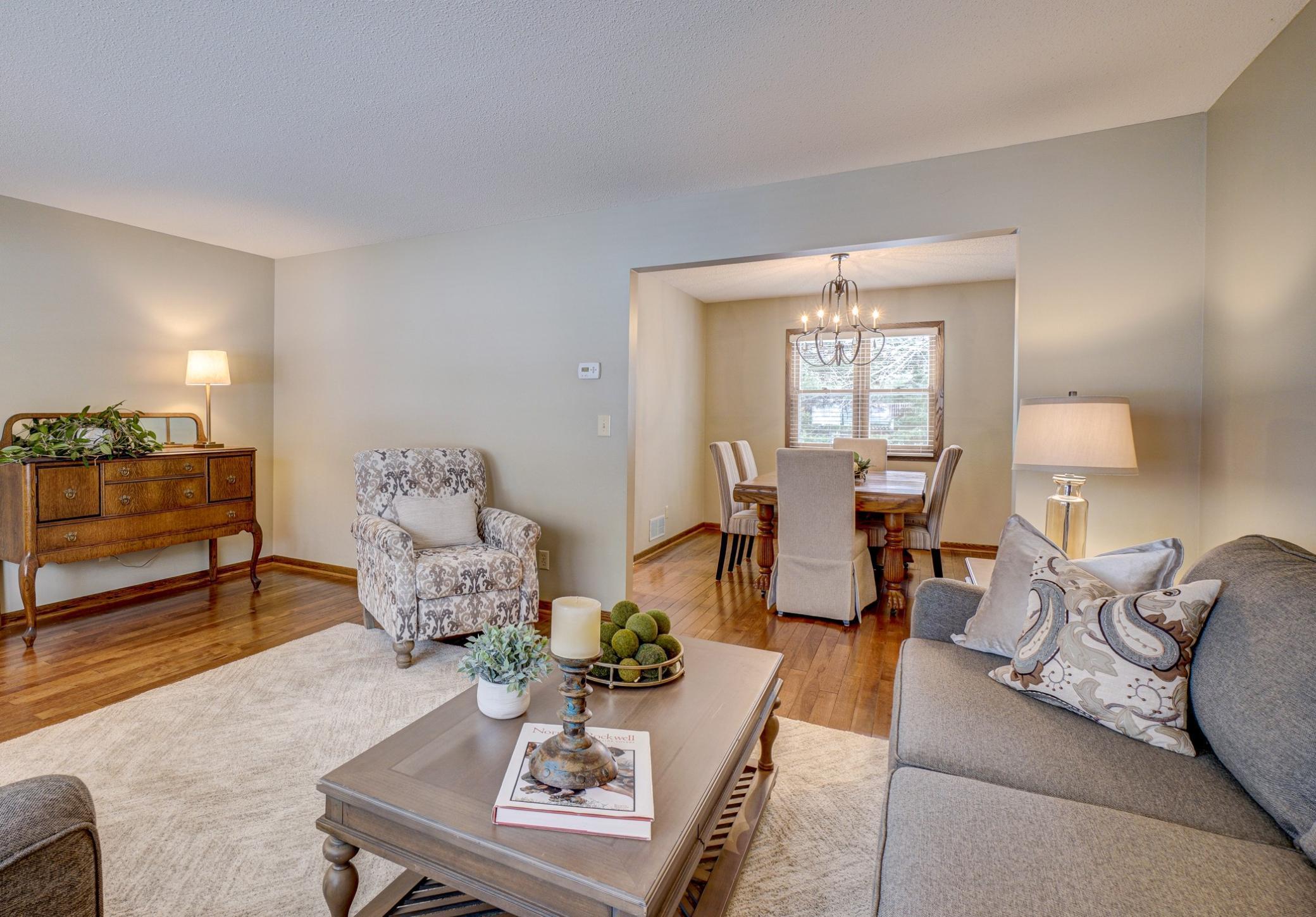 4710 Chandler Road Shoreview, MN 55126 - Photo 7 of 22 Gallery Image 7